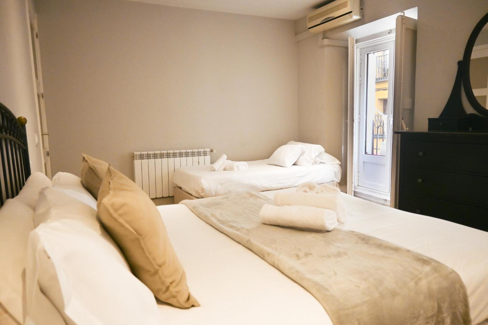 For You Rentals Apartment Temporal Madrid Cava Baja-La Latina Cab36 Luaran gambar